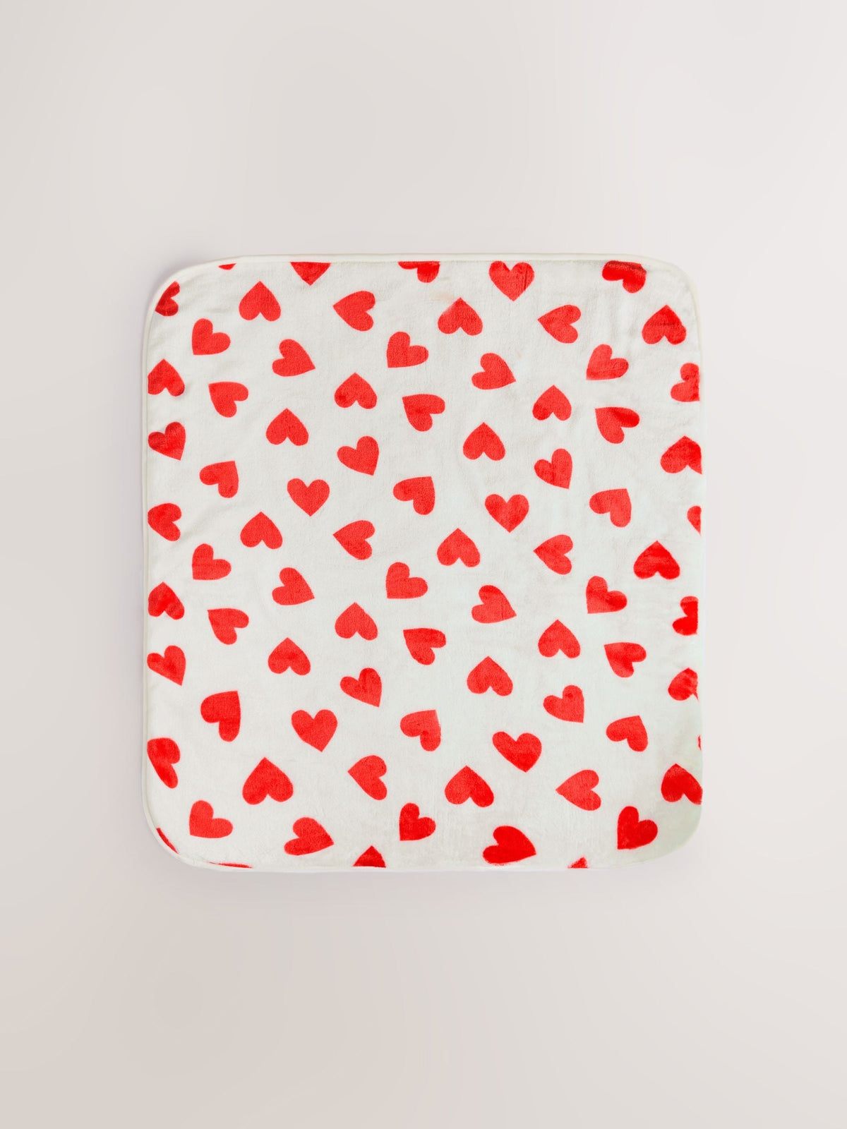 Red Heart Print Fleece Blanket - image 5