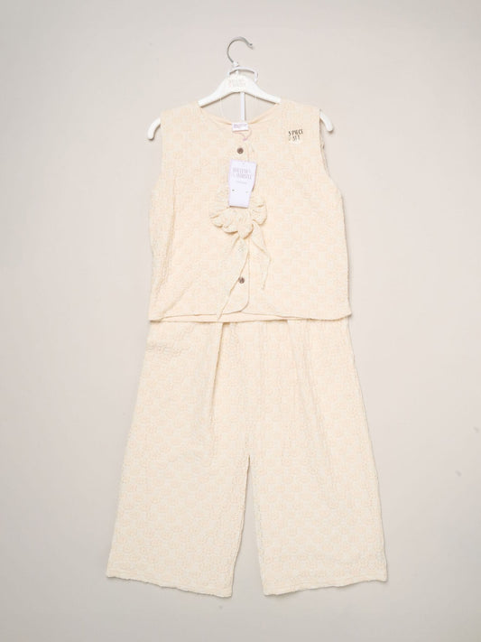Dsiney Kidz - Miss Cream Textured Top Wide Leg Trouses And Scrunchie Outfit Set image 2