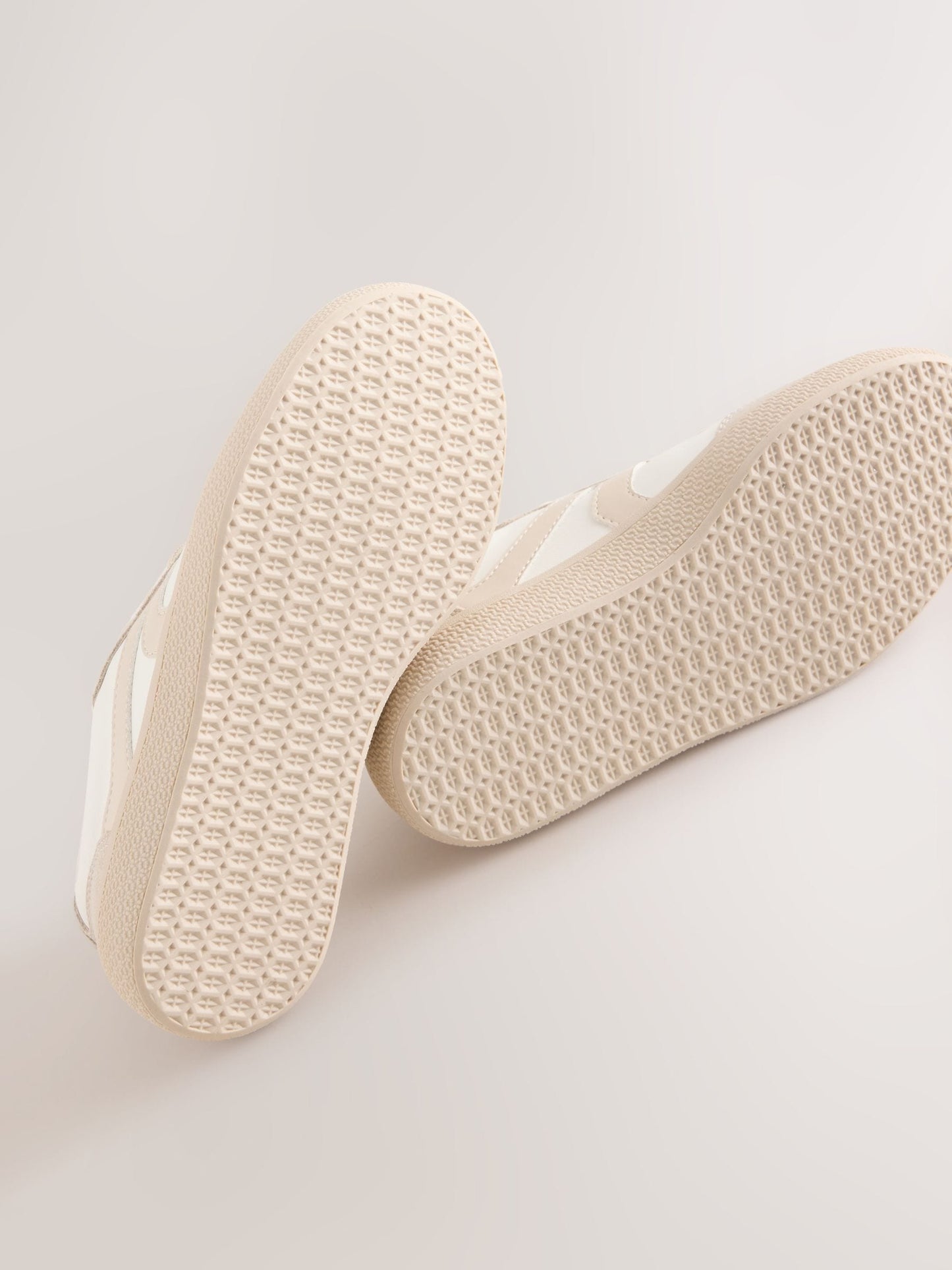 Neutral Suede Mix Standard Fit (F) Retro Trainers image 5