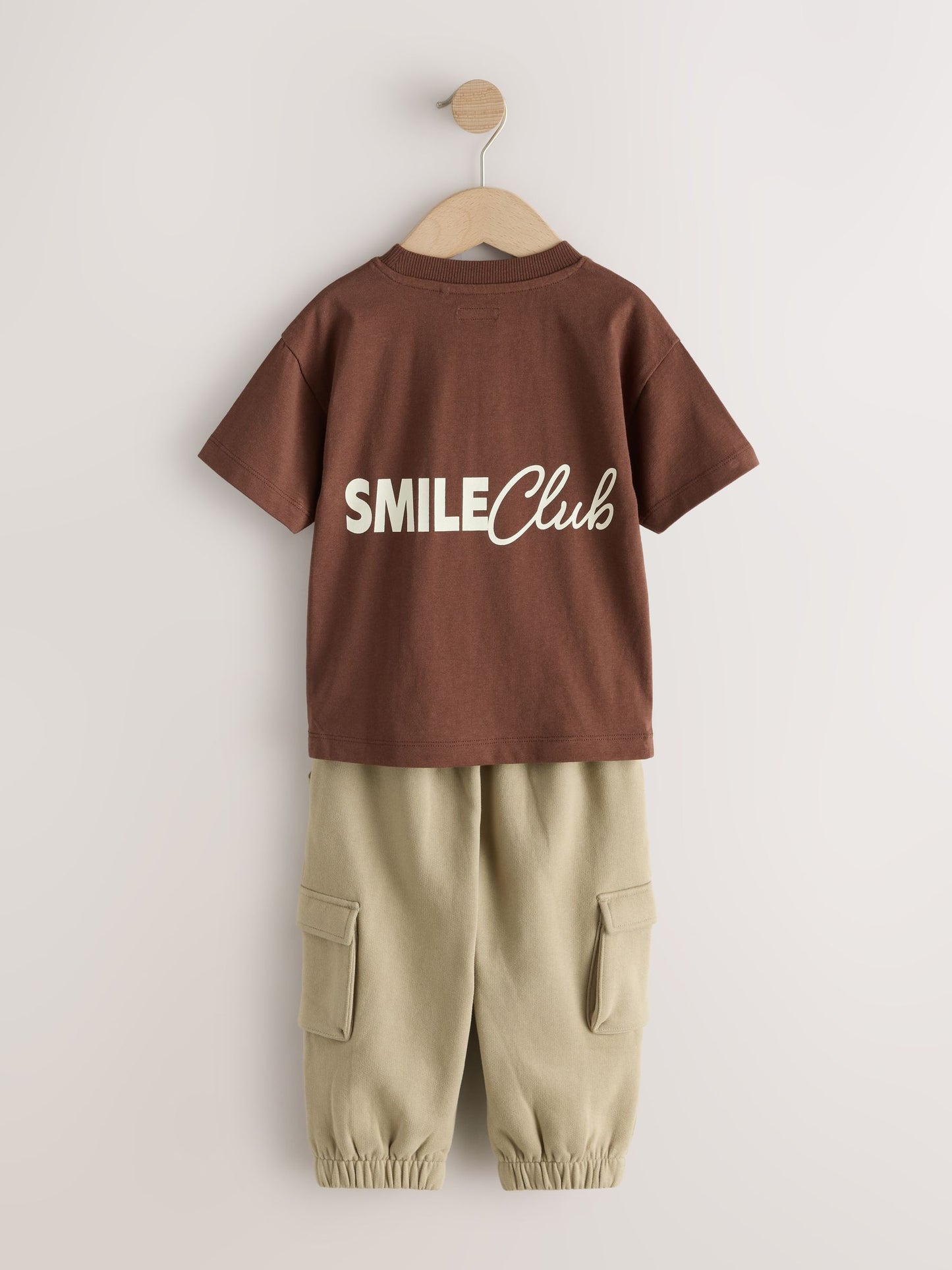 Brown/Cream T-Shirt & Joggers Set 4 Peice (3mths-7yrs) image 10