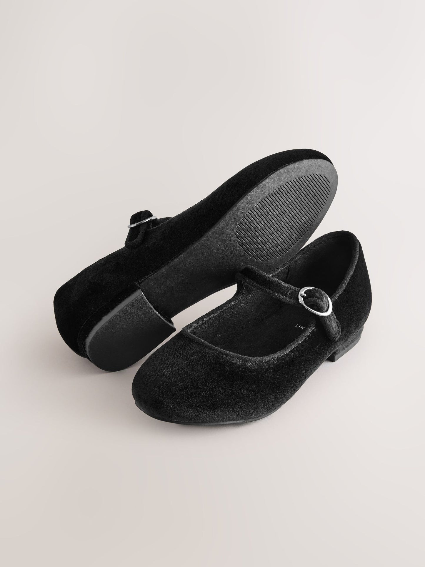 Dsiney Kidz - Black Velour Standard Fit (F) Heeled Mary Jane Shoes image 5