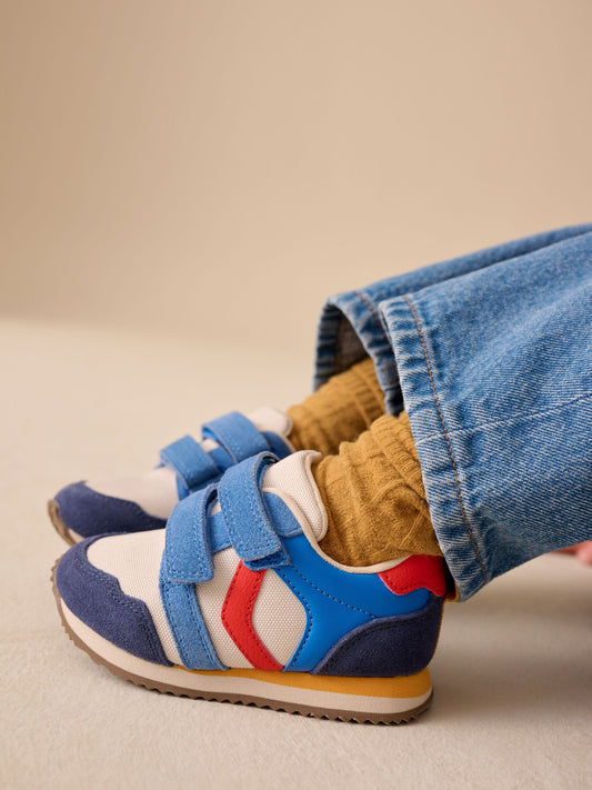 Colourblock Standard Fit (F) Two Strap Touch Fastening Trainers image 2