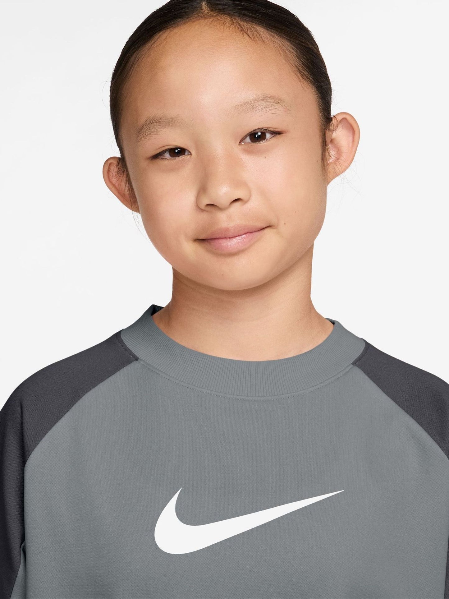 Dsiney Kidz - Nike Smoke Grey Crew and Shorts Tracksuit image 3