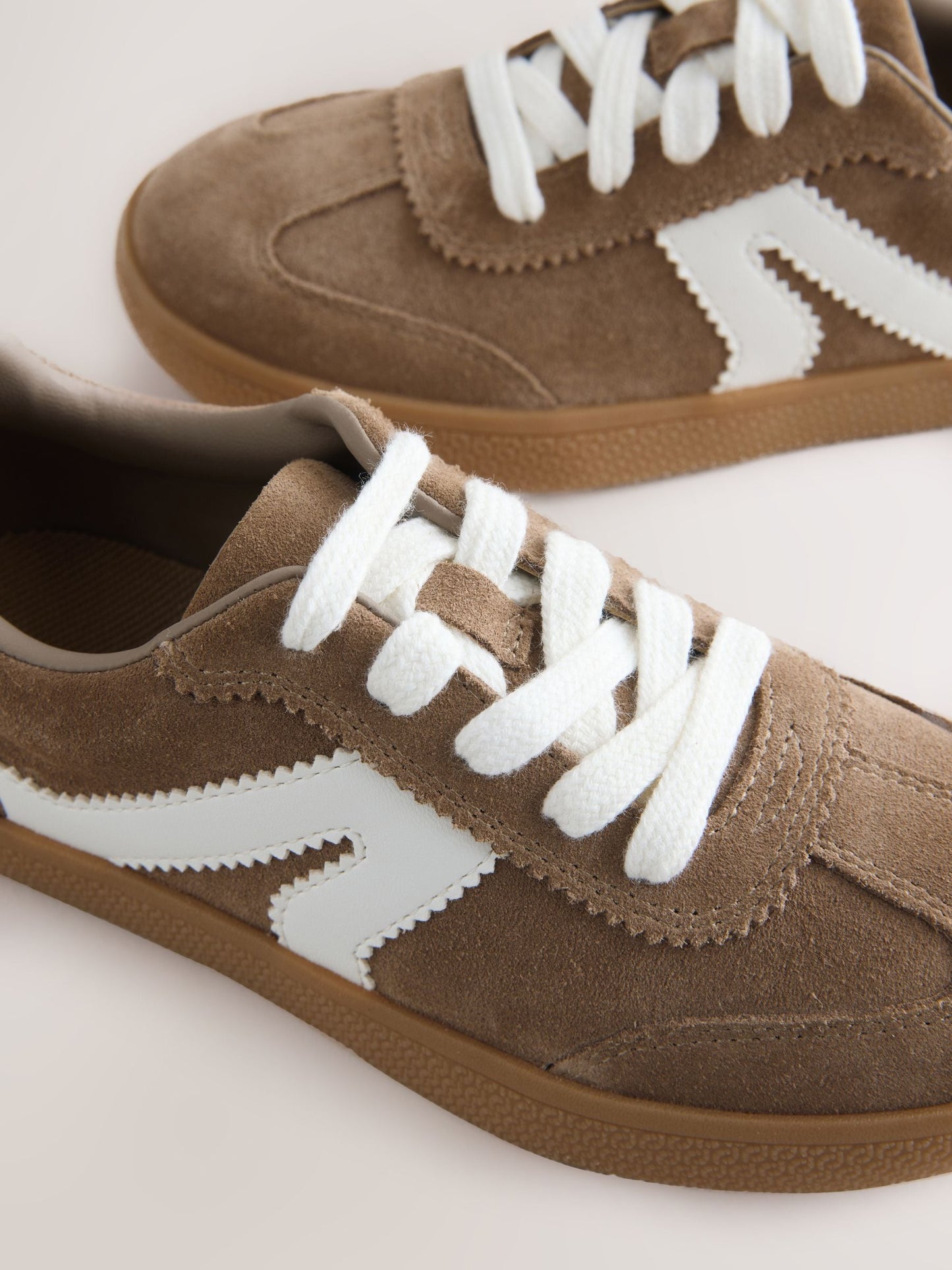 Brown Suede Standard Fit (F) Retro Trainers image 5