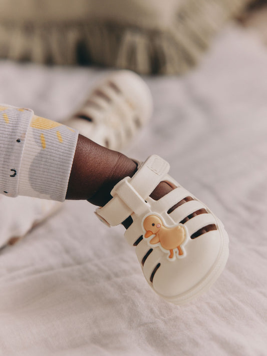 Neutral Ducks EVA Fisherman Sandals (0-24mths) image 2