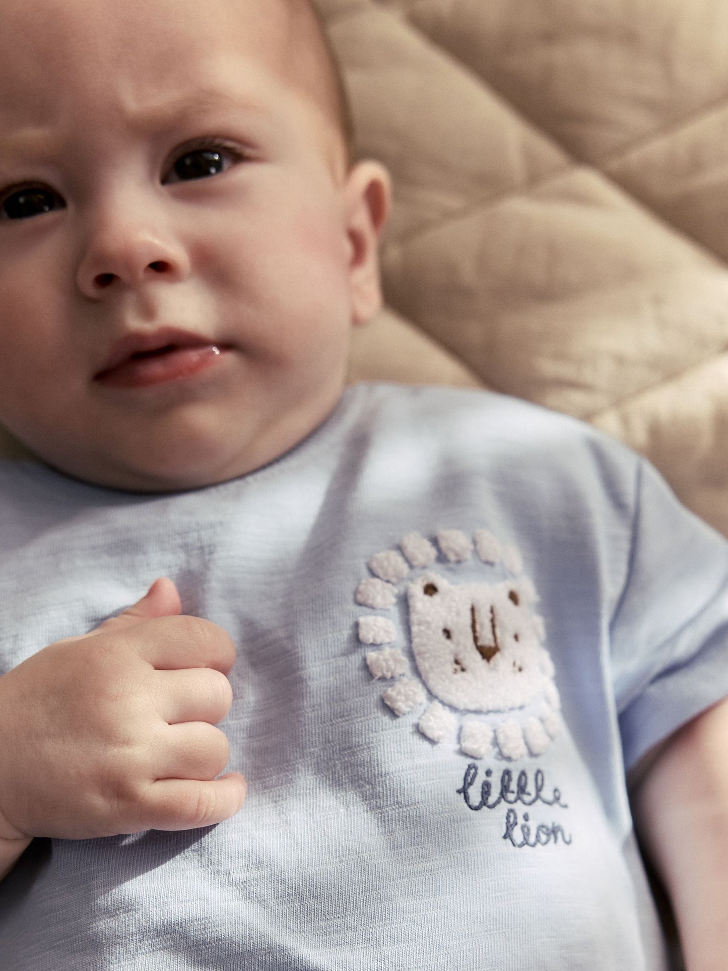 Blue Lion Top and Shorts Baby Set (0mths-2yrs) image 4