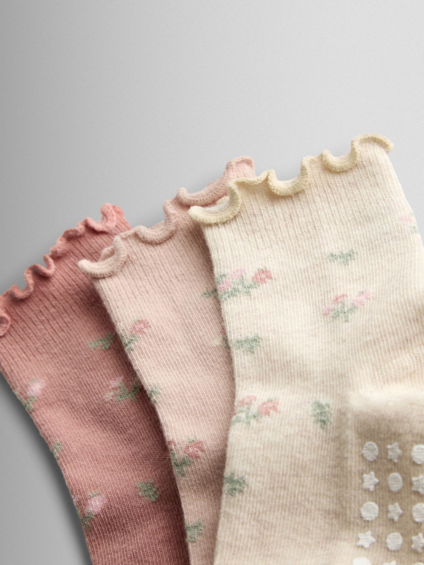 JoJo Maman Bébé Natural Floral 3-Pack Socks image 5