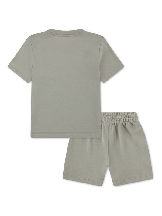 Nike Green Small Logo T-Shirt And Shorts Set image 2