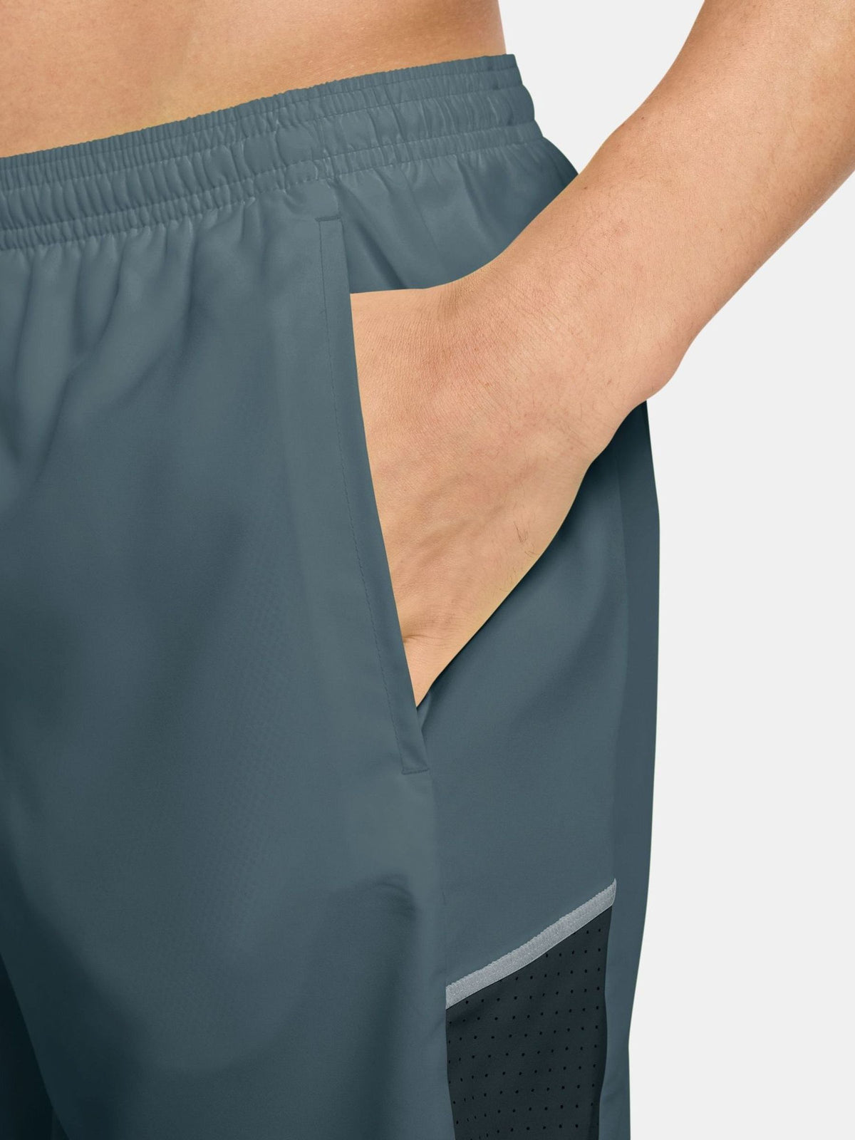 Dsiney Kidz - Nike Mineral Slate Miler Dri-FIT 7 Inch Brief Lined Running Shorts image 4