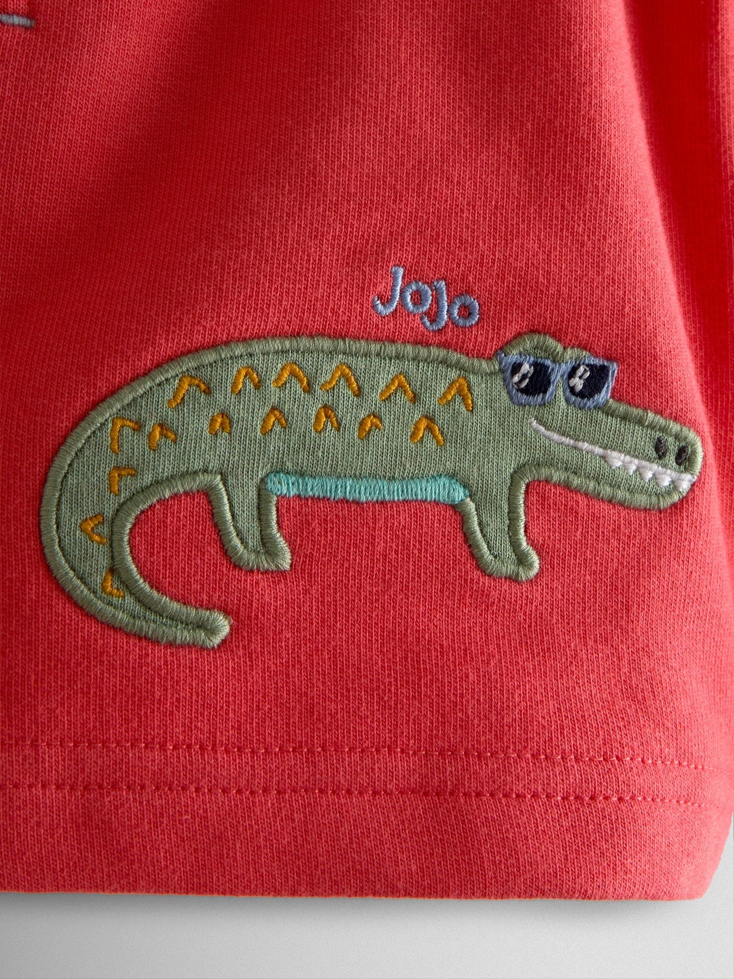 Dsiney Kidz - JoJo Maman Bébé Coral Crocodile 2-Pack Appliqué & Plain Shorts image 7