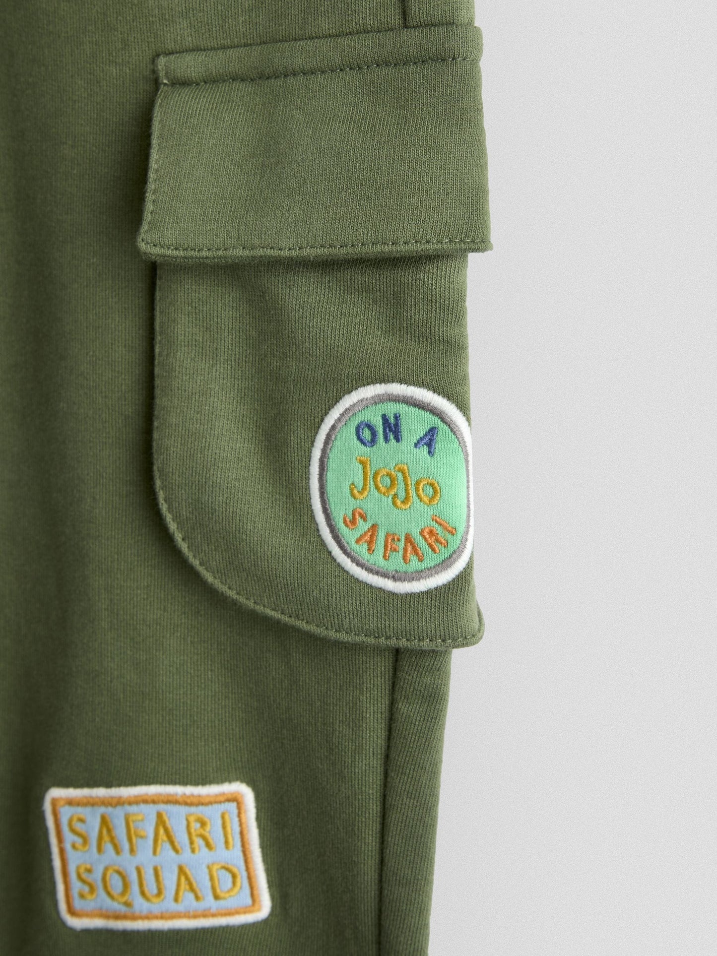JoJo Maman Bébé Khaki Green Safari Appliqué Badge Cargo Joggers image 3