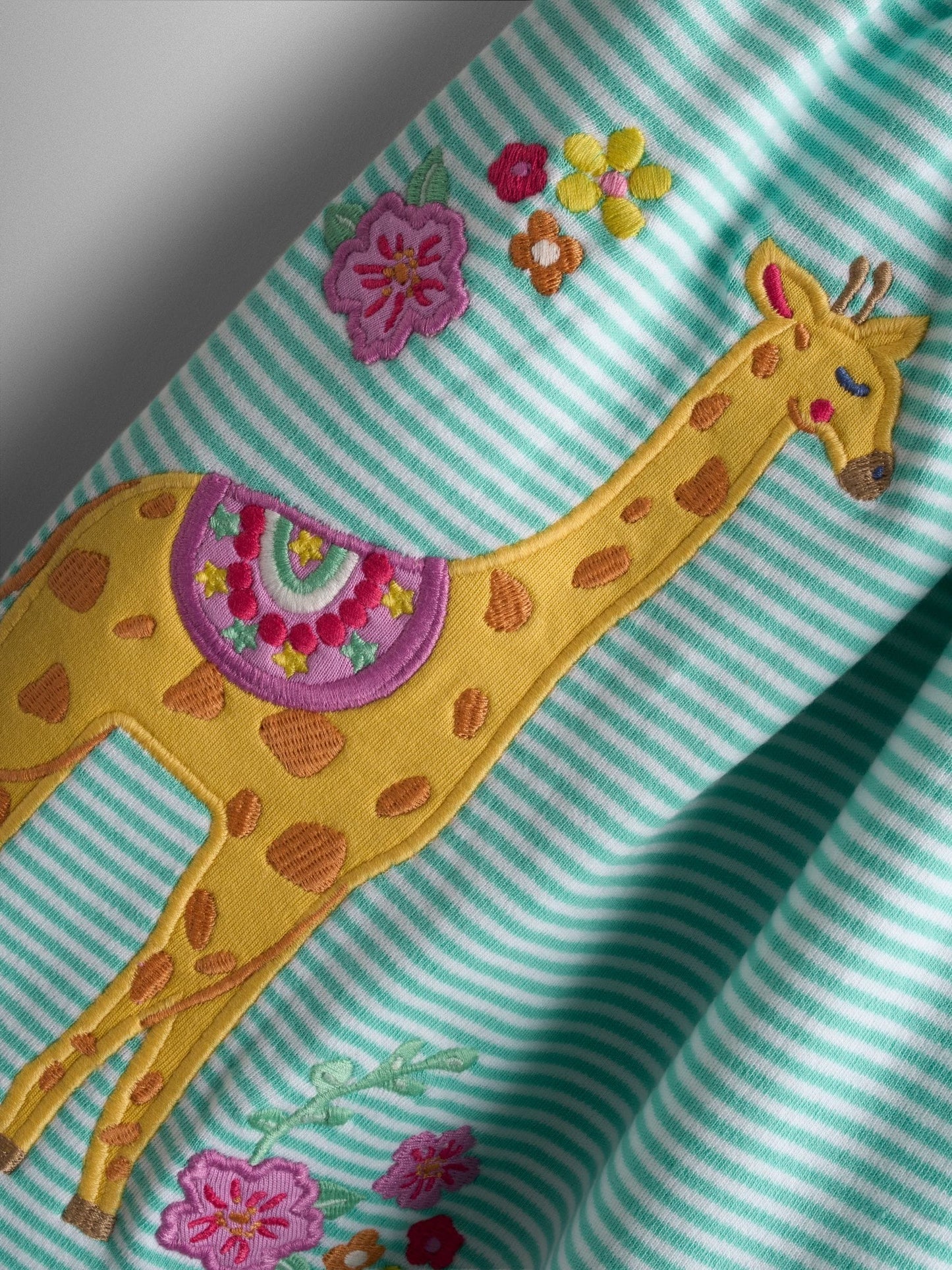 JoJo Maman Bébé Green Giraffe Appliqué Classic Button Front Dress image 3