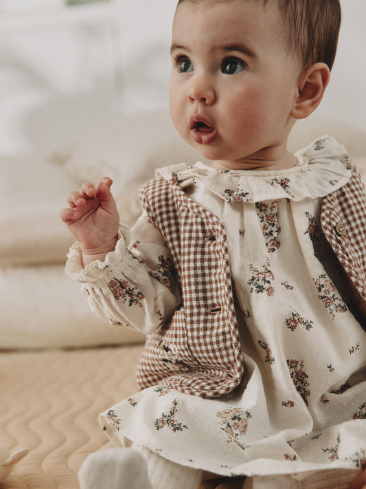 Dsiney Kidz - Ecru Floral Woven Baby Dress, Gilet And Tights 3 Piece Set (0mths-2yrs) image 2