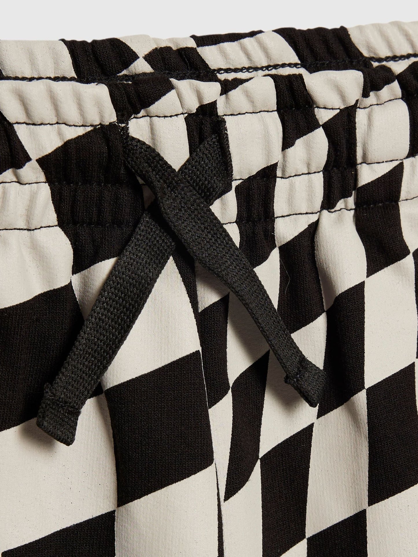 Dsiney Kidz - River Island Black Checkerboard T-Shirt And Shorts Set image 5