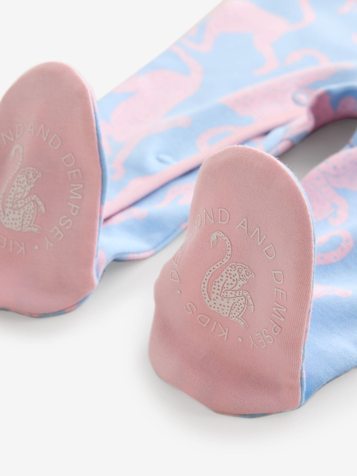 Desmond & Dempsey Kids Pink Printed Sleepsuits with Bow Deatails 3 Pack - image 9