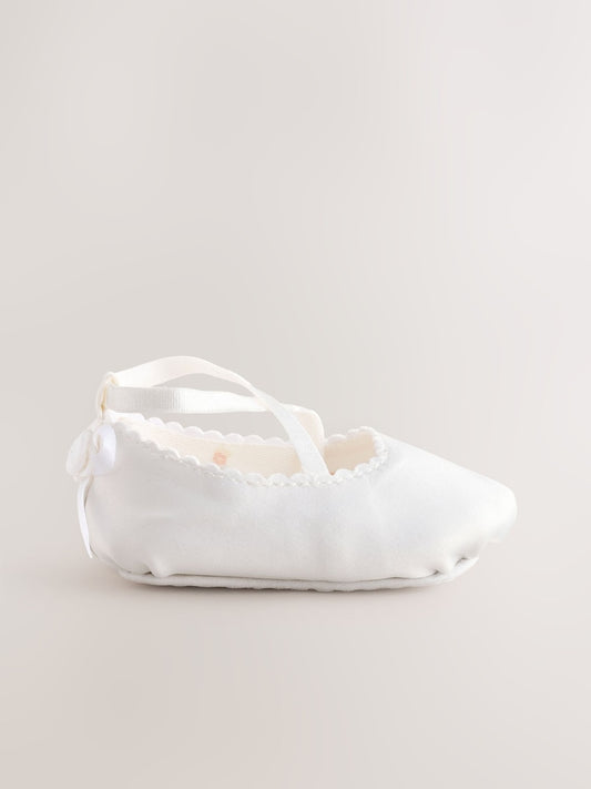 White Baby Bow Occassion Shoes (0-24mths)