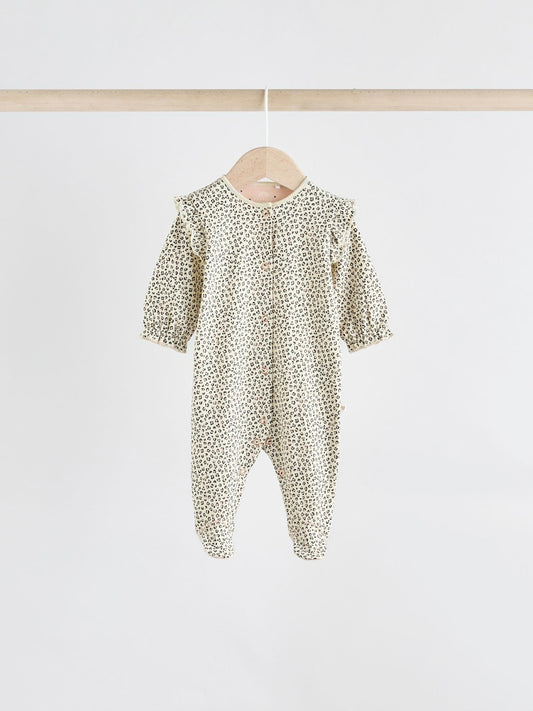 Pink 3 Pack Baby Sleepsuits with Matching Turbans (0mths-2yrs)