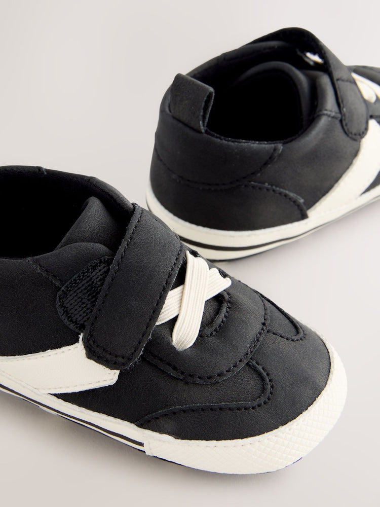 Black/White Baby Touch Fastening Elastic Lace Chevron Trainers (0-2mths)