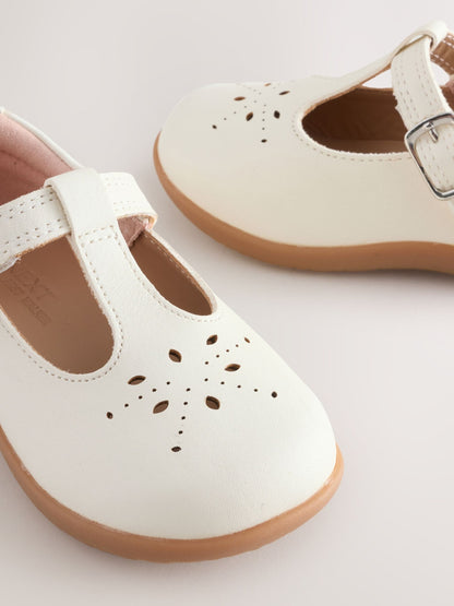 White Leather Wide Fit (G) First Walker T-Bar Touch Fastening Shoes image 4