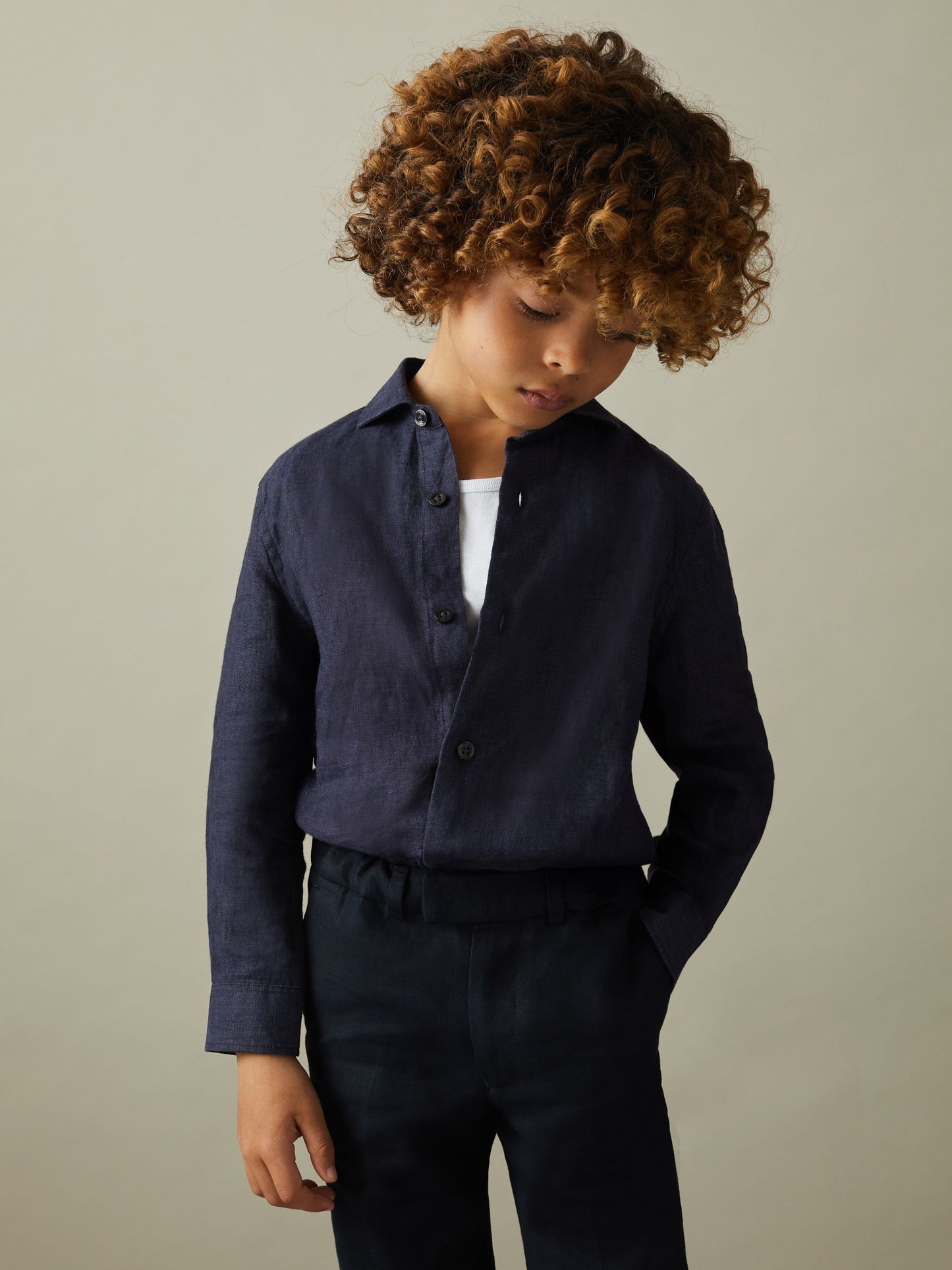 Dsiney Kidz - Reiss Navy Ruban 3-9 yrs Linen Cutaway Collar Shirt image 1