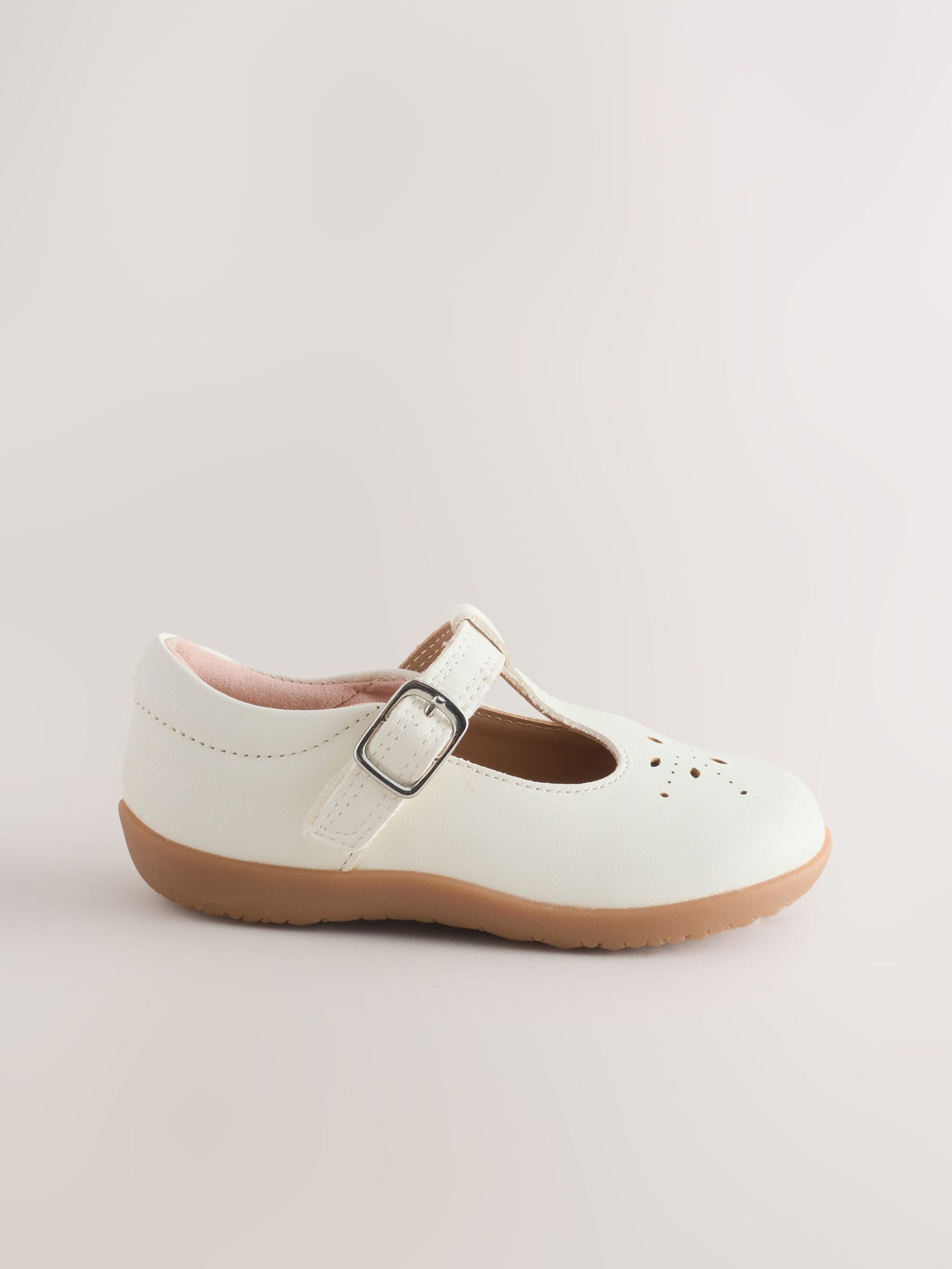 White Leather Standard Fit (F) First Walker T-Bar Touch Fastening Shoes image 2