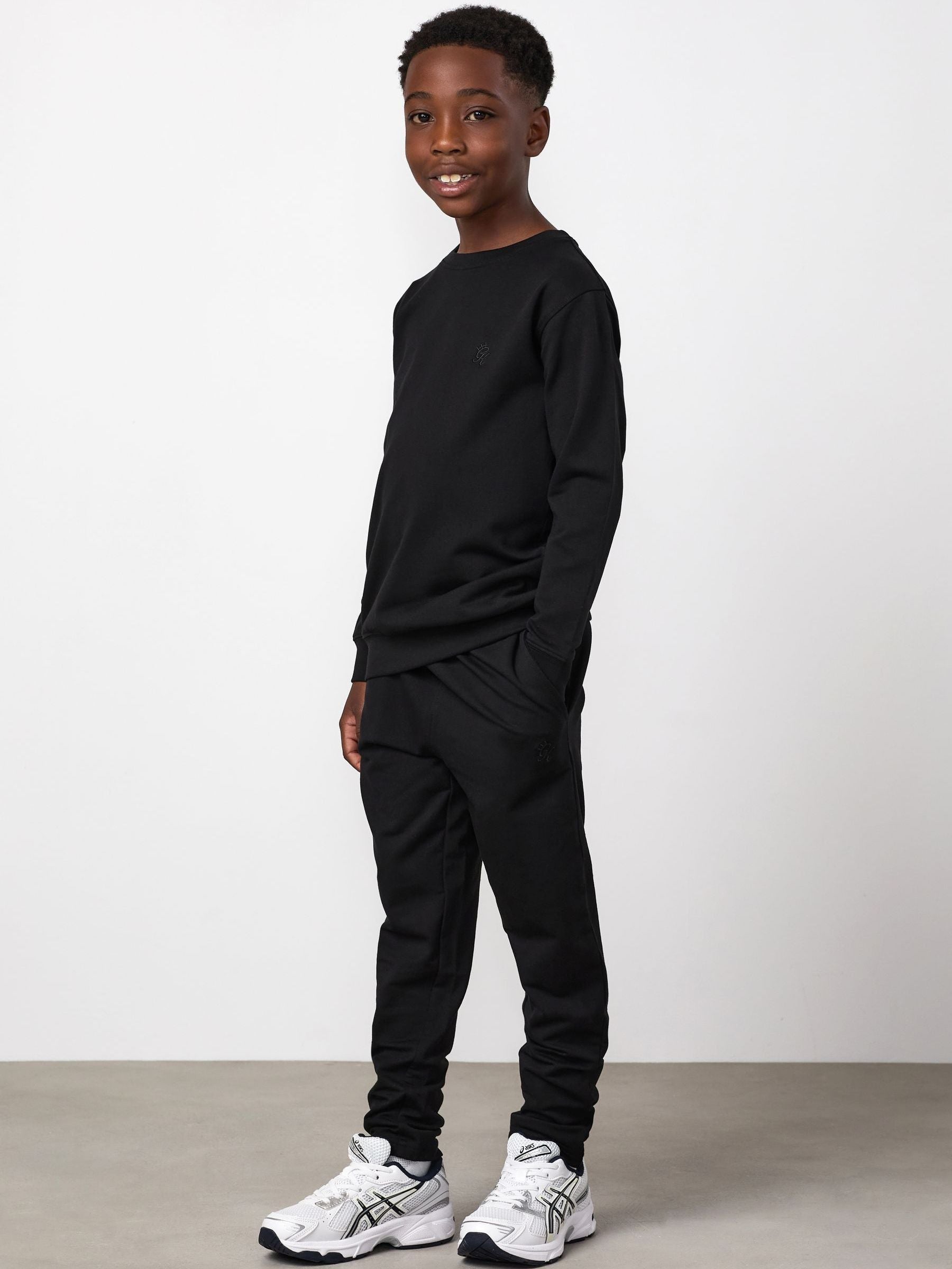 Dsiney Kidz - Gym King Black Victory Loopback Crew Sweat Top image 1