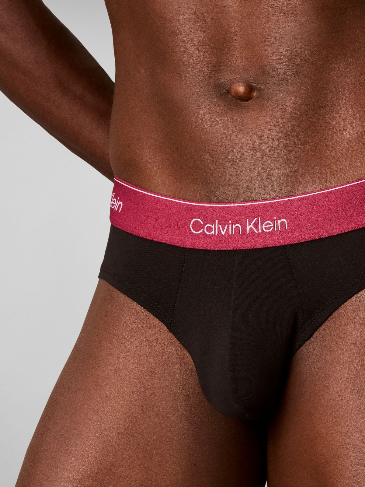 Dsiney Kidz - Calvin Klein Blue/White/Red Hip Briefs 3 Pack image 4