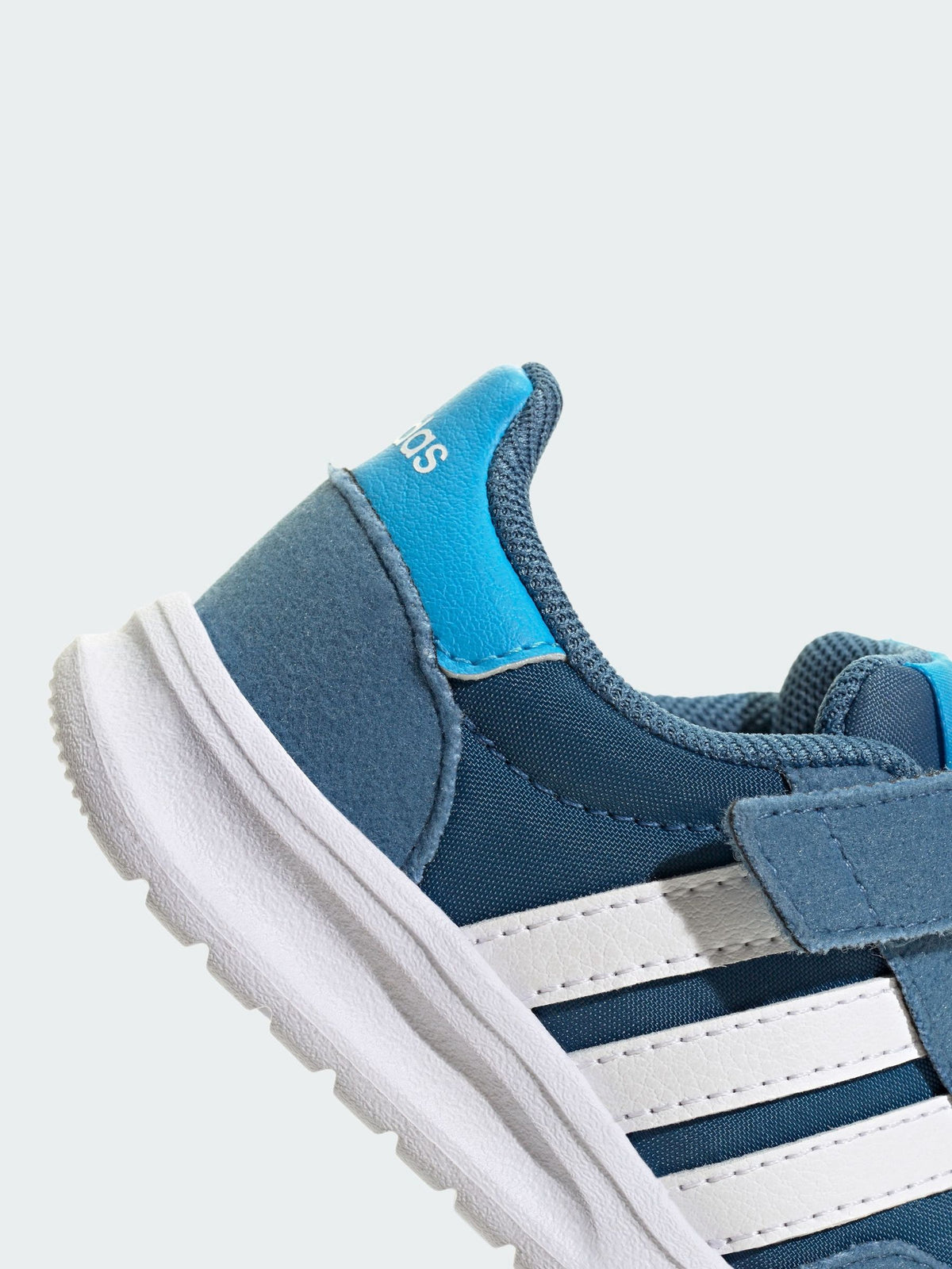 Dsiney Kidz - adidas Blue Run 70s 2.0 Shoes image 8