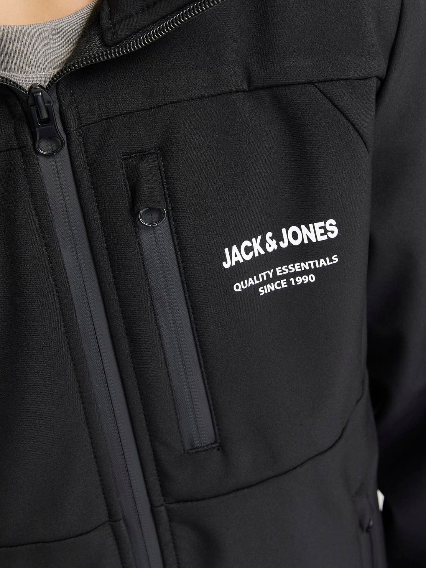 Dsiney Kidz - JACK & JONES JUNIOR Black Softshell Water-repellent Jacket image 5