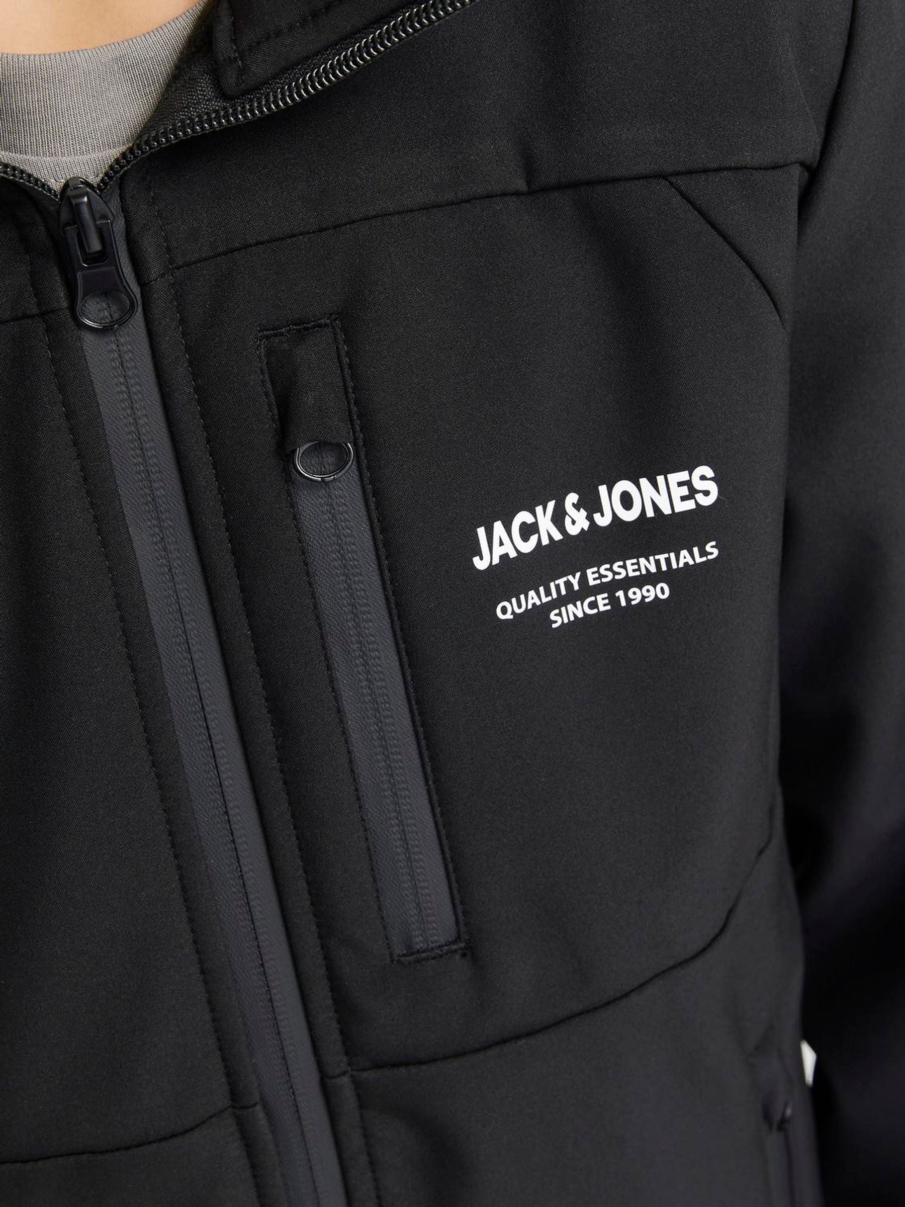 Dsiney Kidz - JACK & JONES JUNIOR Black Softshell Water-repellent Jacket image 5