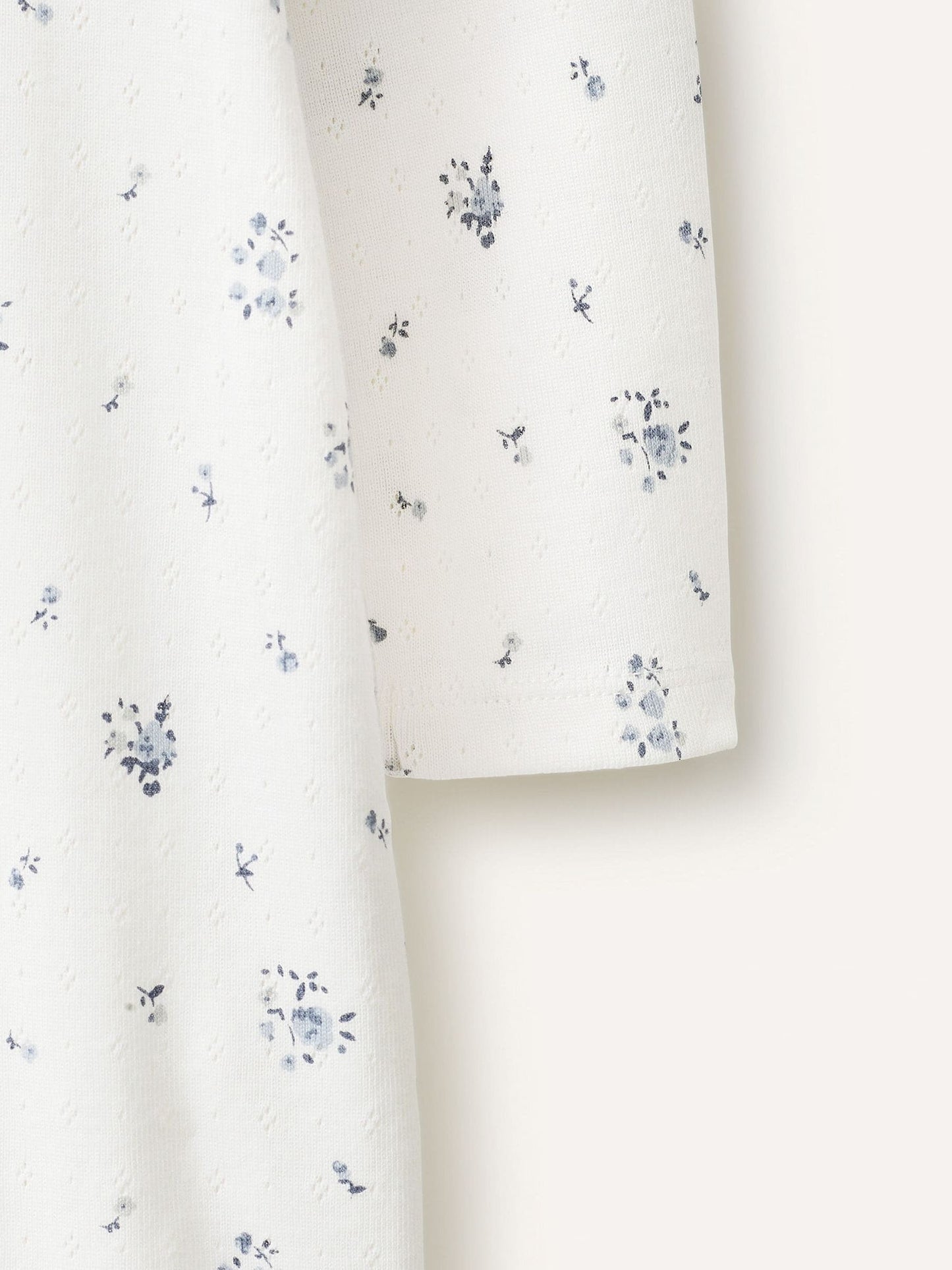 Dsiney Kidz - The White Company Blue Pointelle Minnie Floral Frill Wrap Sleepsuit image 3