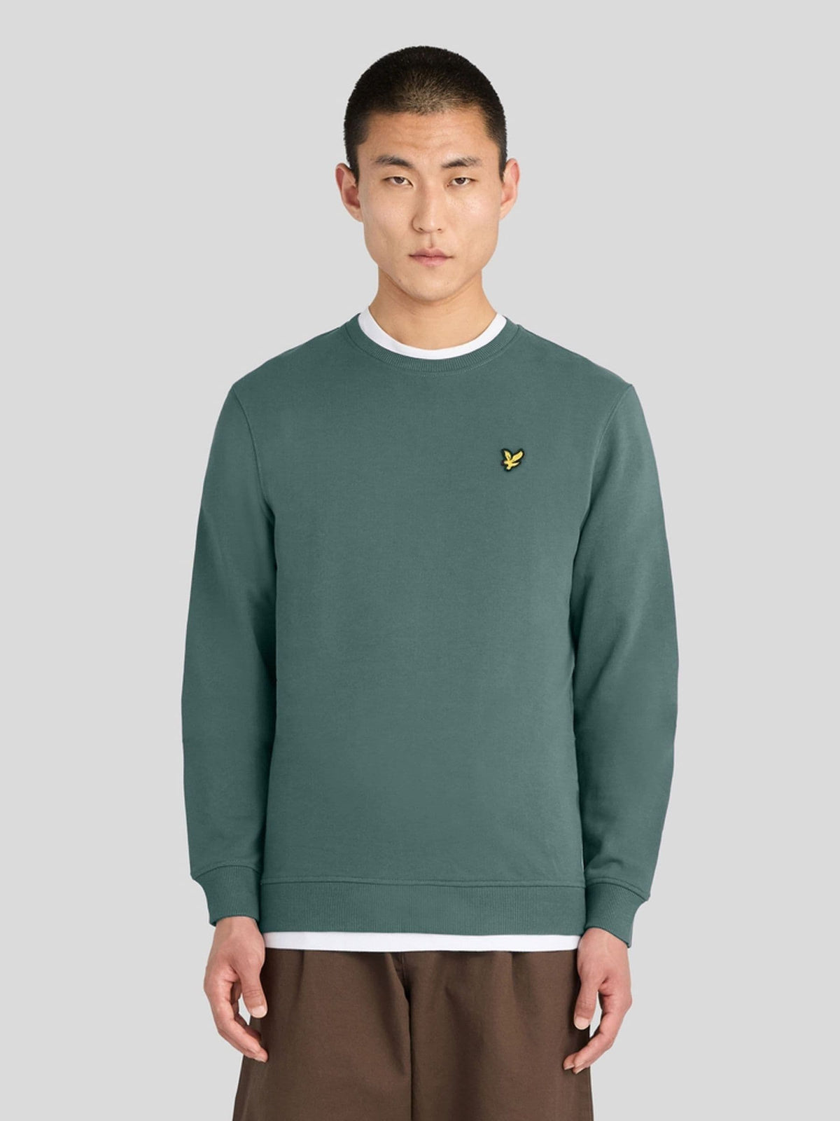 Dsiney Kidz - Lyle & Scott Green Crew Neck Sweatshirt image 1