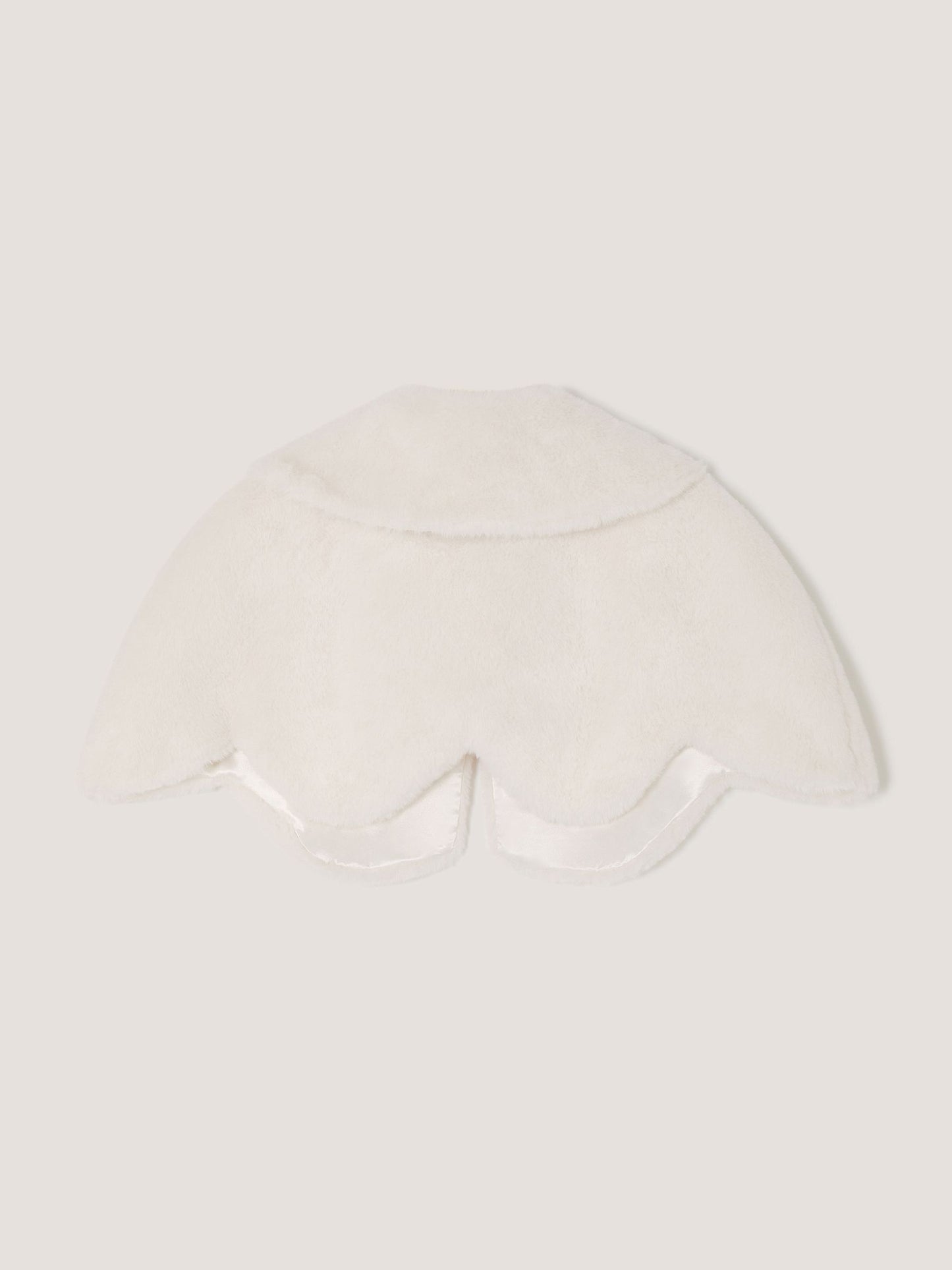 Dsiney Kidz - Monsoon Cream Scallop Faux Fur Cape Cardigan image 3