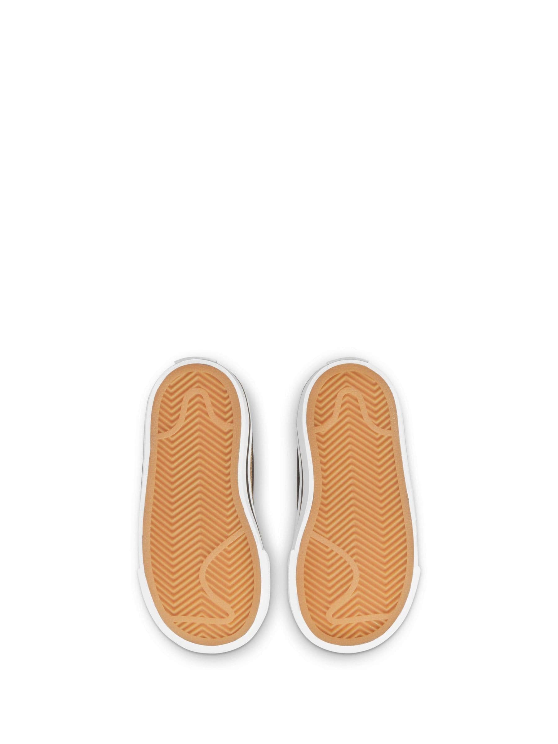 Nike White/Black Infant Court Legacy Trainers image 6