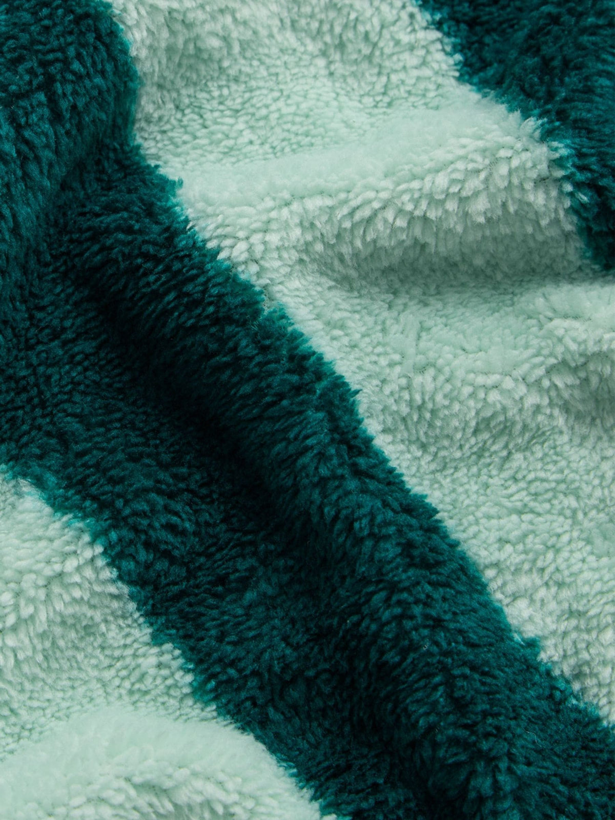 KIDLY by MORI Green Supersoft Striped Fleece Bath Robe - image 5