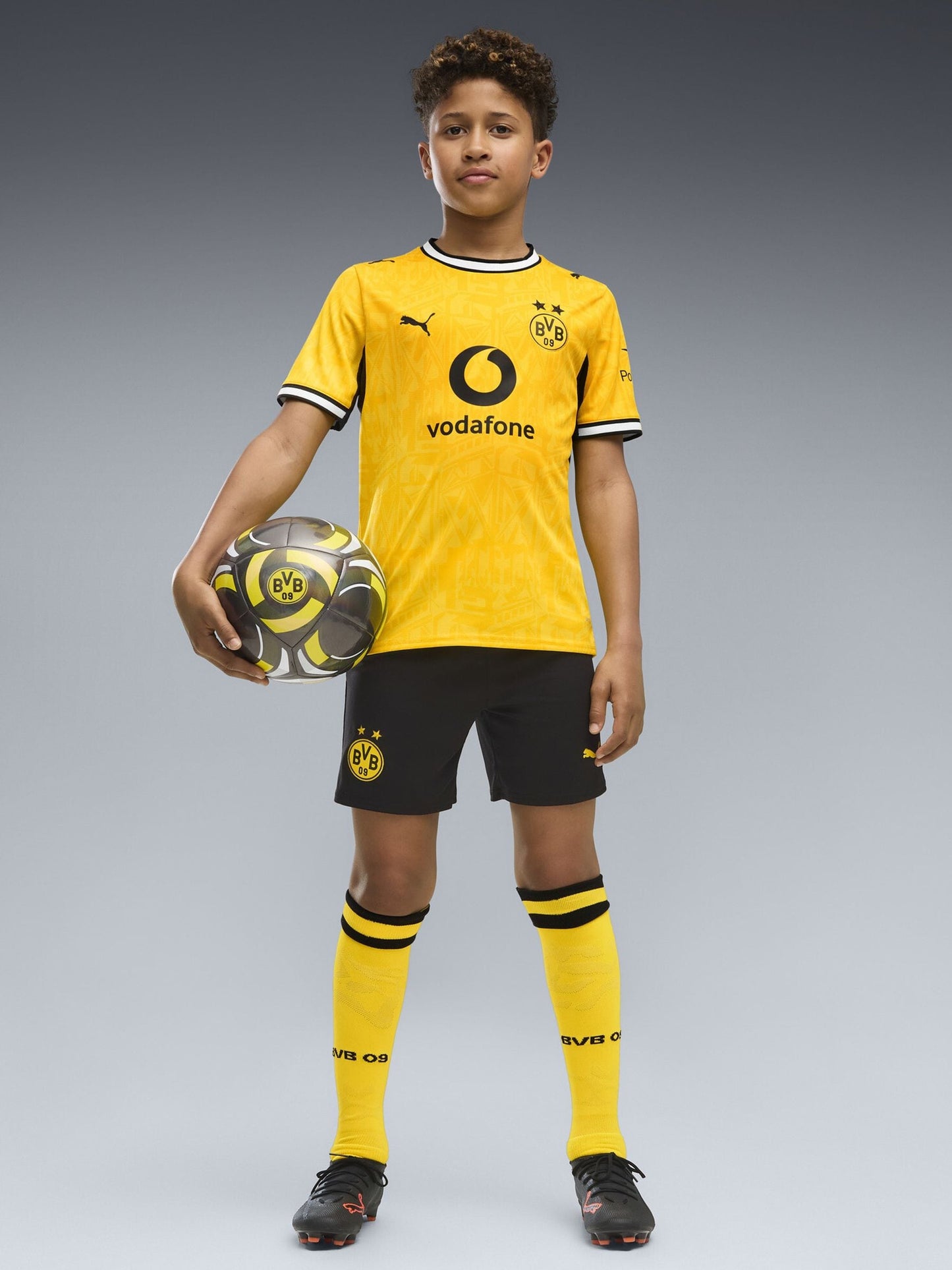 Dsiney Kidz - Puma Black Borussia Dortmund Shorts image 1