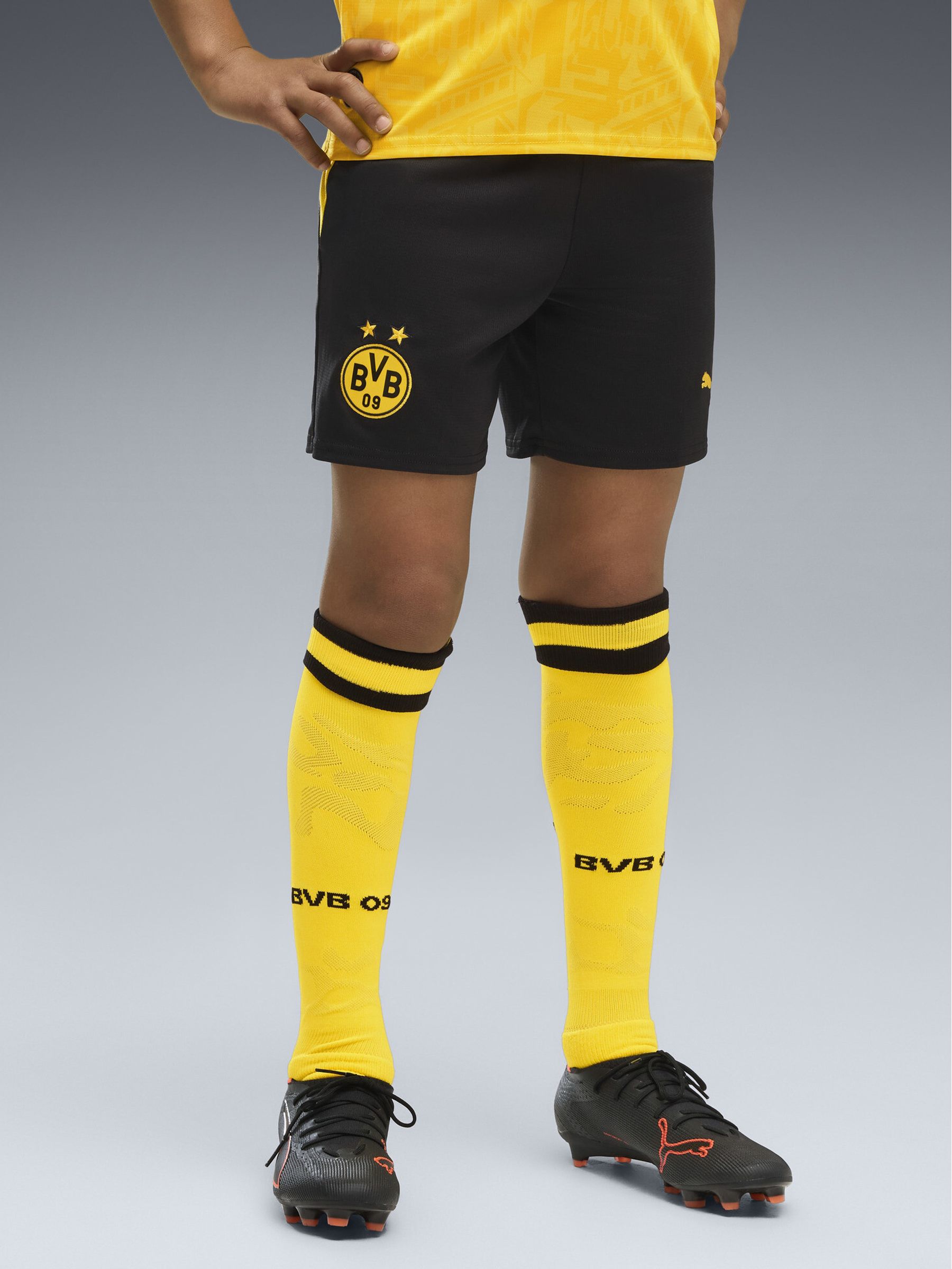 Dsiney Kidz - Puma Black Borussia Dortmund Shorts image 3