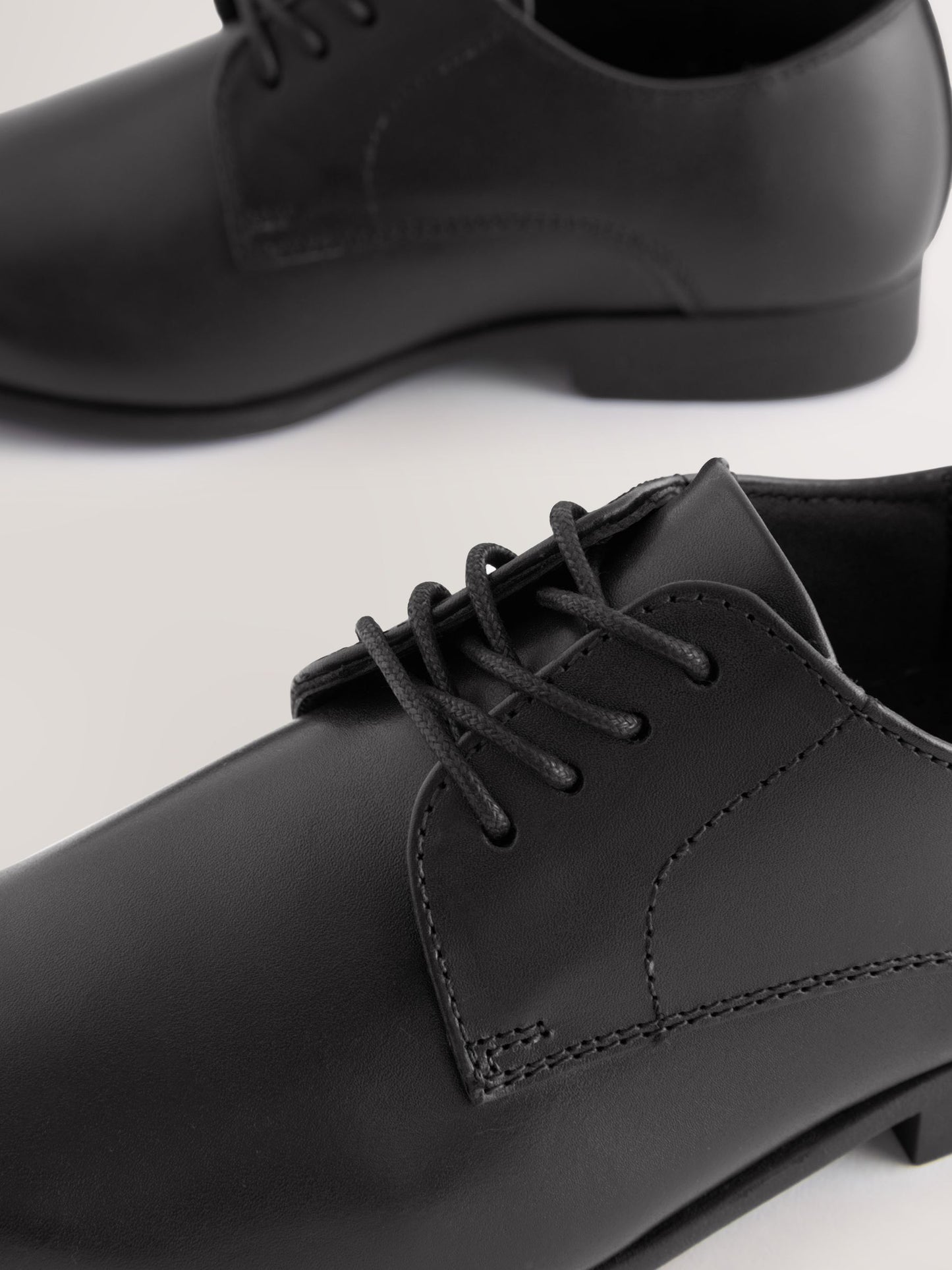 Black Standard Fit (F) School Leather Lace Up Shoes image 9