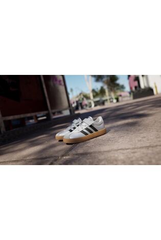 adidas Grey Vl Court 3.0 Trainers image 2