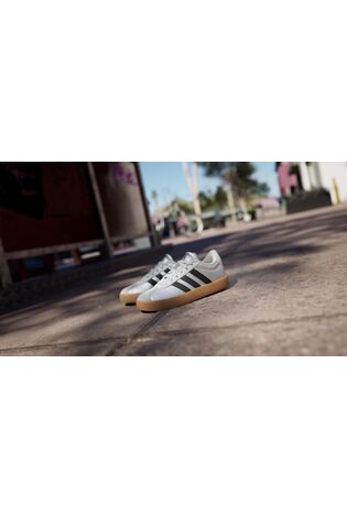 adidas Grey VL Court 3.0 Trainers image 2