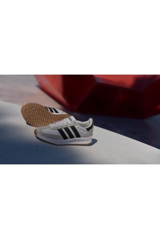 adidas White/Black/Grey Run 70s 2.0 Lace Junior Trainers image 2