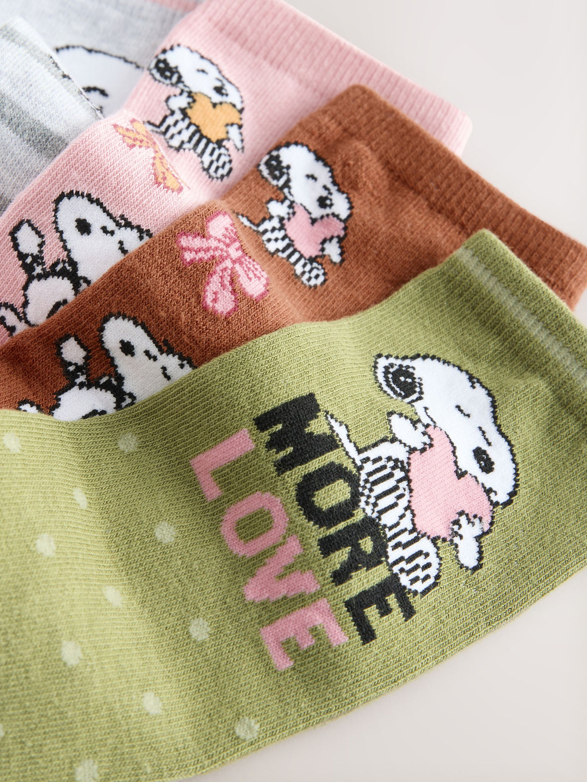 Rust Brown/Green/Pink Snoopy Licensed Ankle Socks 4 Pack - image 7