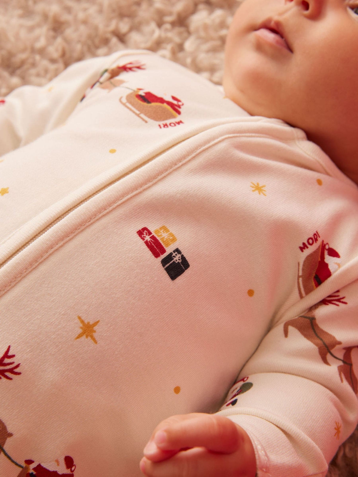 Dsiney Kidz - MORI Cream Supersoft Christmas Sleigh Two Way Zip-Up Sleepsuit image 2