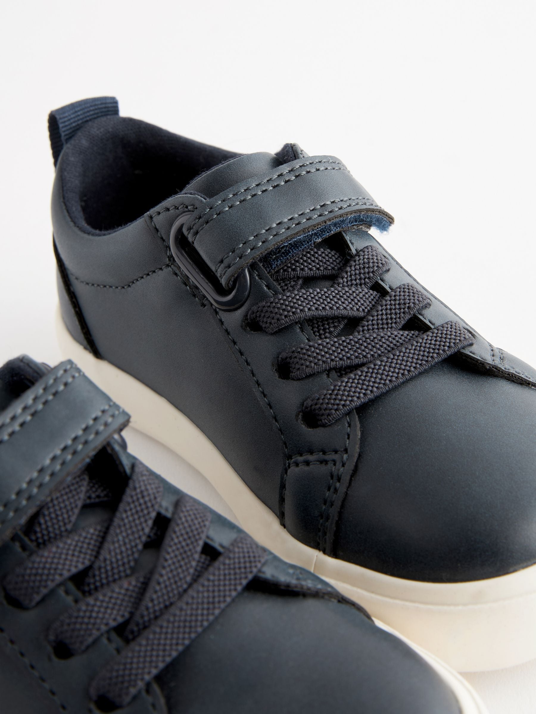 Navy Wide Fit (G) Touch Fastening Elastic Lace Trainers image 5