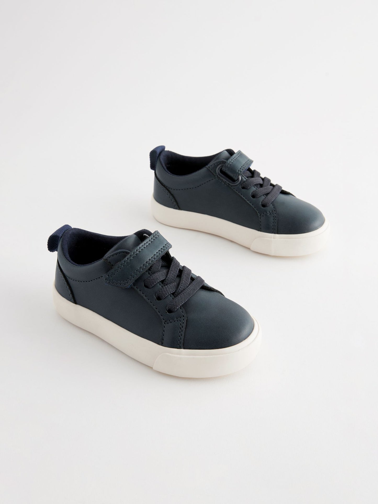 Navy Standard Fit (F) Touch Fastening Elastic Lace Trainers image 2