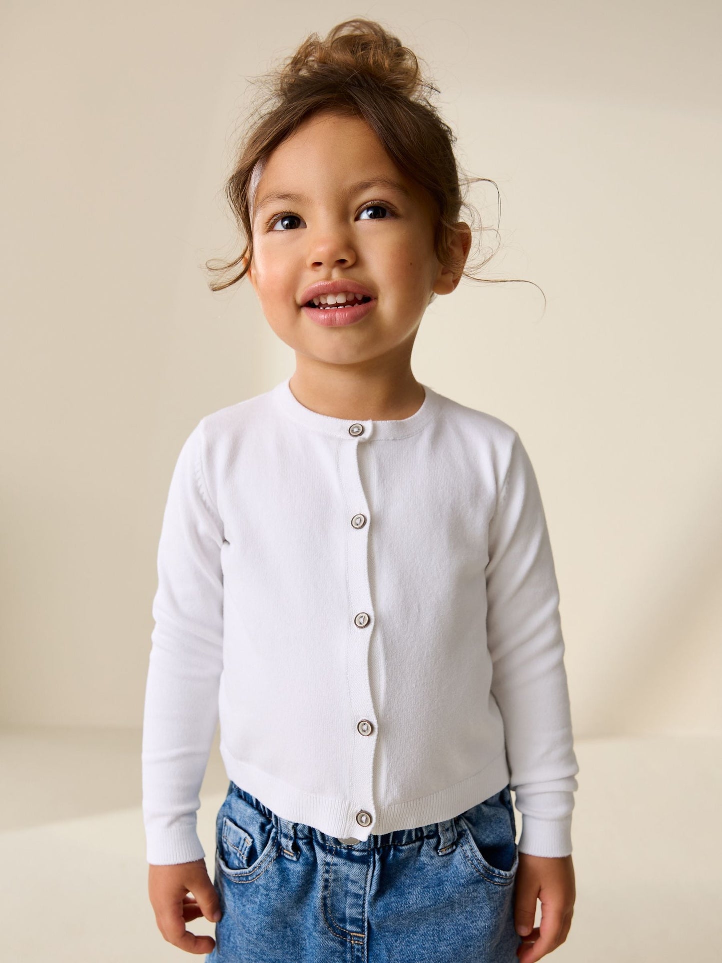 Dsiney Kidz - White Cardigan (3mths-10yrs) image 1