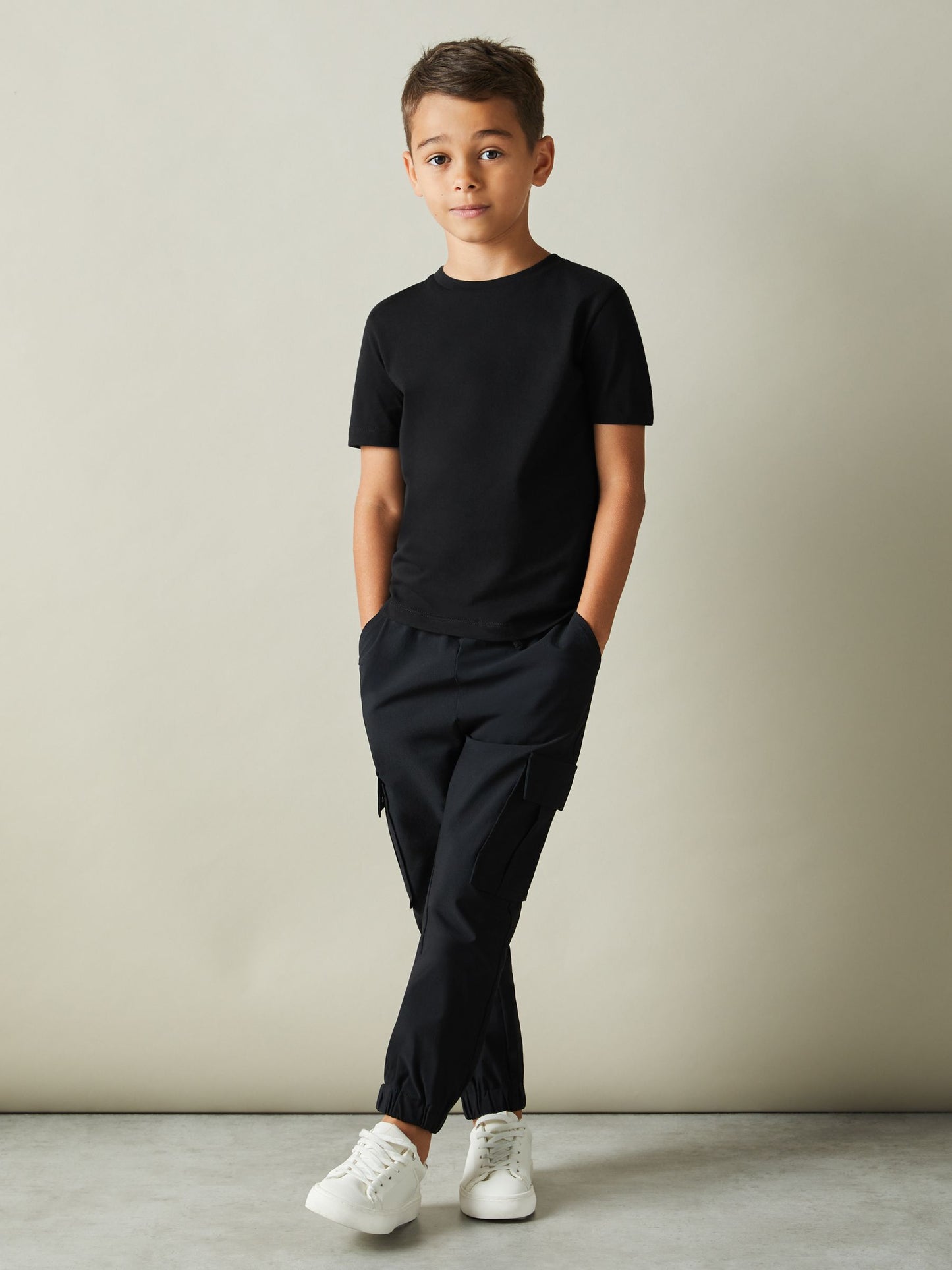 Dsiney Kidz - Reiss Black Bless 9-13 yrs Crew Neck T-Shirt image 1