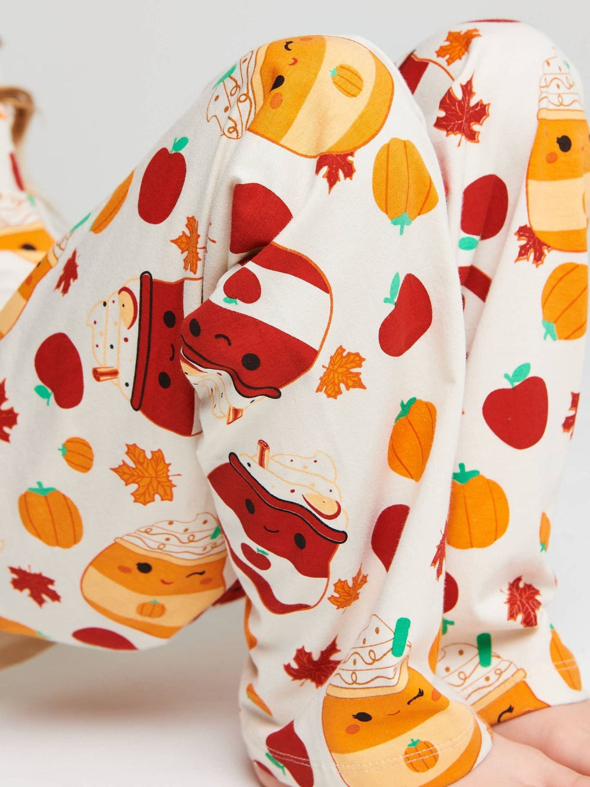 Brand Threads Cream Squishmallows Pumpkin Spice Pyjamas Set - image 5