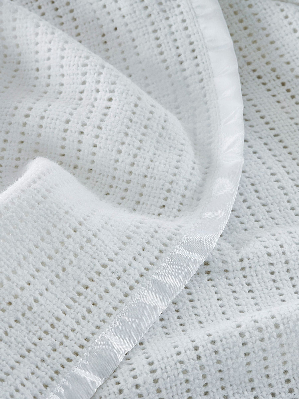 The White Company White The White Company Pink Cellular Satin Blanket image 2