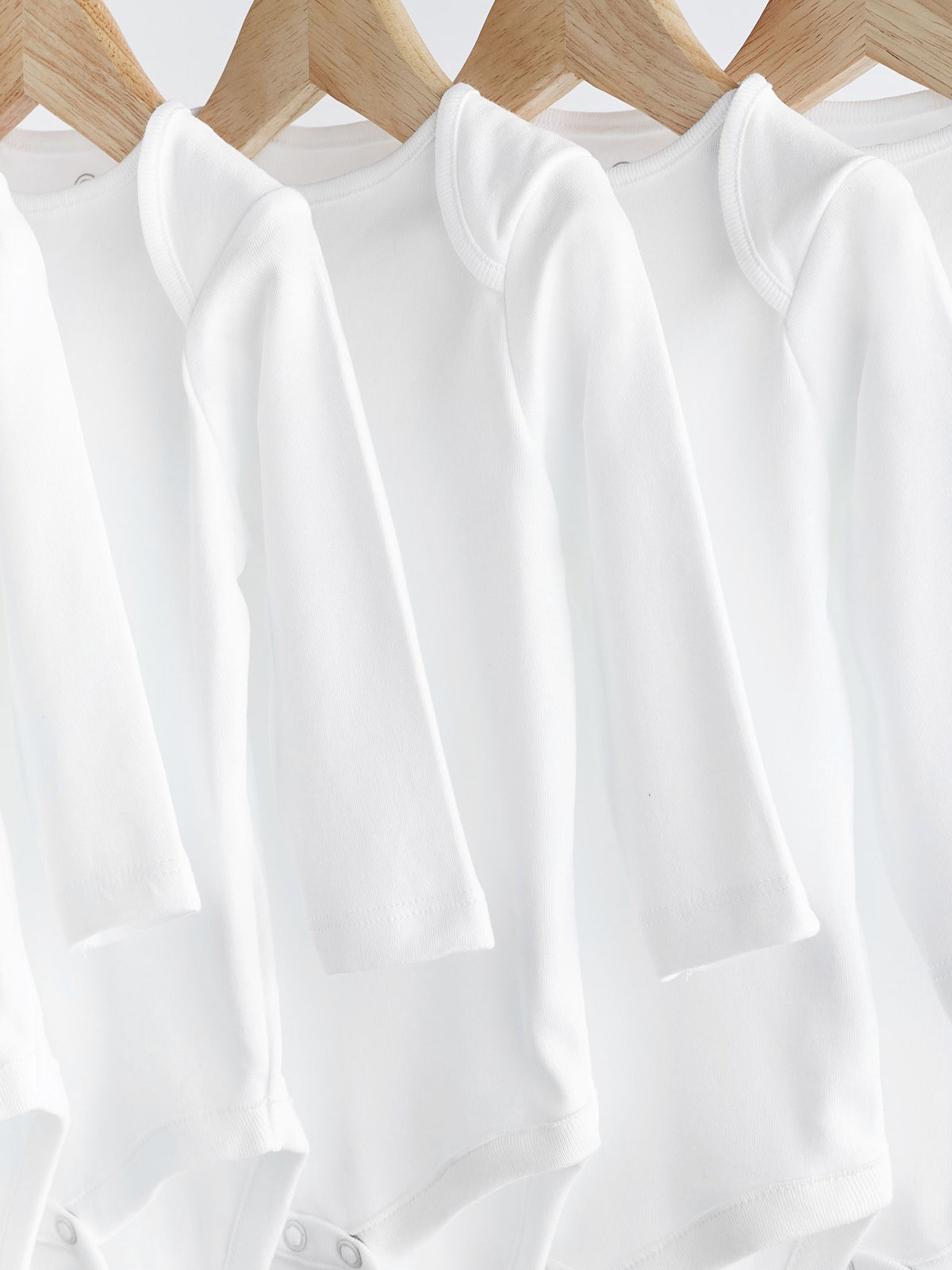 Dsiney Kidz - White 5 Pack Essential Baby Long Sleeve Bodysuits image 3